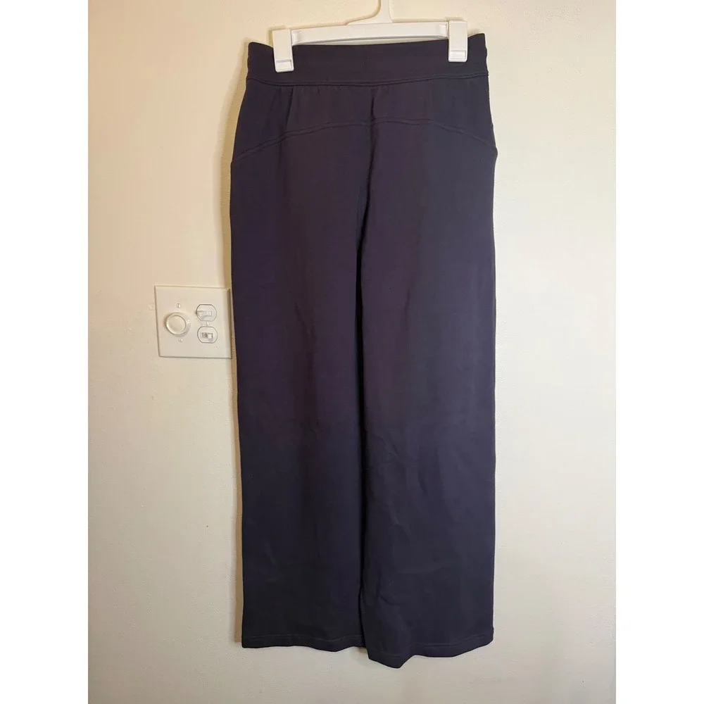Lululemon Scuba Mid Rise Wide Leg Pant Size S Atmospheric Purple Size S NWT